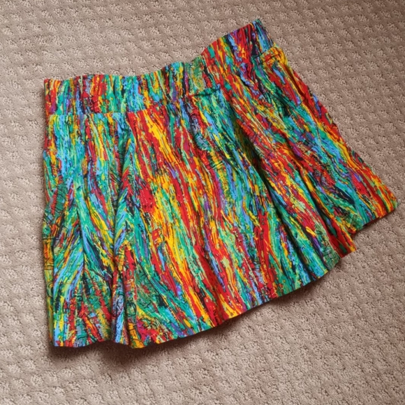Artsy Skirt - Picture 3 of 3